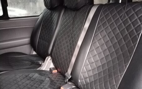 Hyundai H-1 II рестайлинг, 2011 год, 1 300 000 рублей, 3 фотография