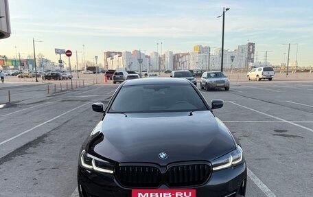 BMW 5 серия, 2017 год, 2 638 000 рублей, 2 фотография