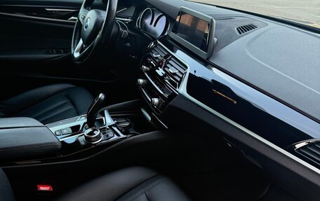 BMW 5 серия, 2017 год, 2 638 000 рублей, 11 фотография