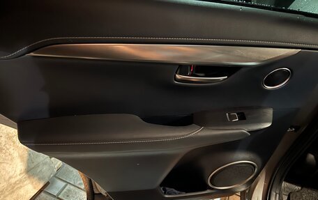 Lexus NX I, 2019 год, 3 500 000 рублей, 16 фотография