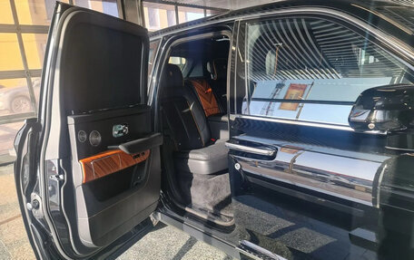 Rolls-Royce Cullinan, 2019 год, 31 000 000 рублей, 19 фотография