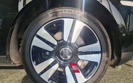 Rolls-Royce Cullinan, 2019 год, 31 000 000 рублей, 12 фотография