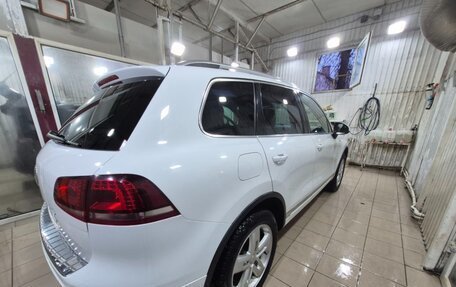 Volkswagen Touareg III, 2013 год, 2 450 000 рублей, 1 фотография