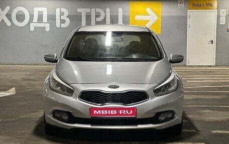 KIA cee'd III, 2014 год, 1 060 000 рублей, 1 фотография