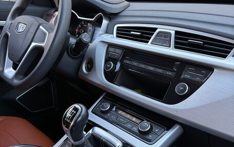 Geely Atlas I, 2019 год, 1 600 000 рублей, 13 фотография