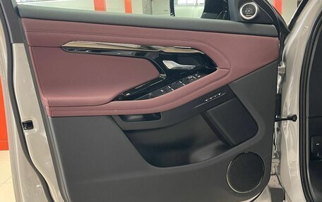 Land Rover Range Rover Evoque II, 2025 год, 6 180 000 рублей, 16 фотография