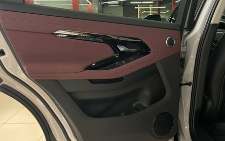 Land Rover Range Rover Evoque II, 2025 год, 6 180 000 рублей, 29 фотография