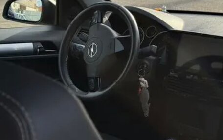 Opel Astra H, 2008 год, 650 000 рублей, 3 фотография