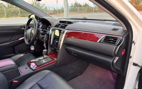 Toyota Camry, 2012 год, 1 890 000 рублей, 9 фотография