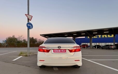 Toyota Camry, 2012 год, 1 890 000 рублей, 2 фотография