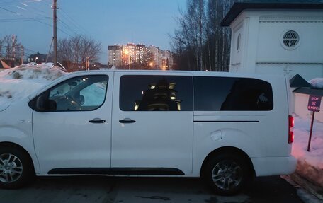 Peugeot Traveller I, 2021 год, 3 500 000 рублей, 2 фотография