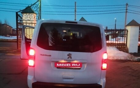 Peugeot Traveller I, 2021 год, 3 500 000 рублей, 4 фотография