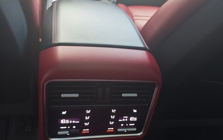 Porsche Cayenne III, 2019 год, 8 000 000 рублей, 10 фотография