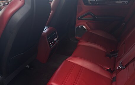 Porsche Cayenne III, 2019 год, 8 000 000 рублей, 11 фотография