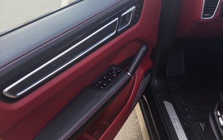 Porsche Cayenne III, 2019 год, 8 000 000 рублей, 13 фотография