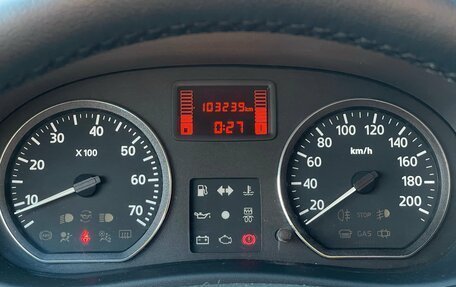 Renault Logan I, 2013 год, 599 000 рублей, 19 фотография