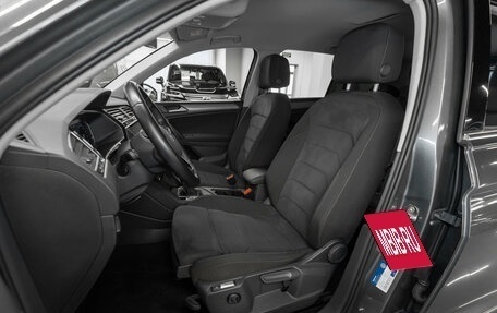 Volkswagen Tiguan II, 2021 год, 3 420 000 рублей, 9 фотография