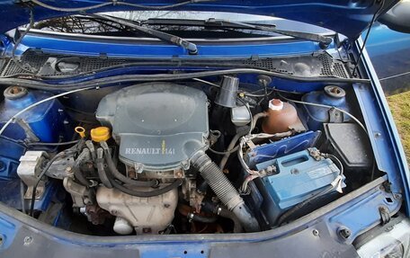 Renault Logan I, 2006 год, 220 000 рублей, 2 фотография