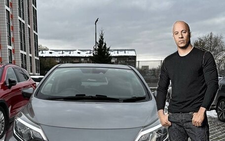 Nissan Note II рестайлинг, 2017 год, 1 300 000 рублей, 2 фотография