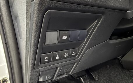 Toyota Hilux, 2025 год, 7 480 000 рублей, 13 фотография