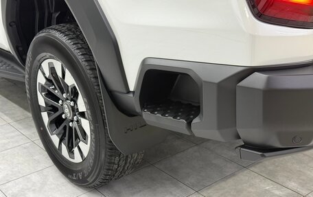 Toyota Hilux, 2025 год, 7 480 000 рублей, 27 фотография