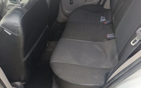 Nissan Almera, 2002 год, 200 000 рублей, 6 фотография