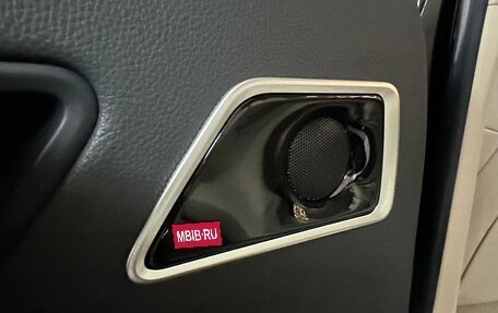 Tesla Cybertruck, 2025 год, 21 000 000 рублей, 23 фотография