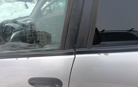 Nissan Almera, 2002 год, 200 000 рублей, 15 фотография