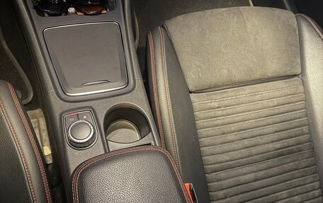 Mercedes-Benz GLA, 2017 год, 2 200 000 рублей, 11 фотография