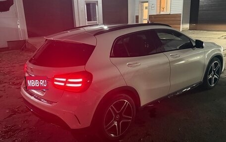 Mercedes-Benz GLA, 2017 год, 2 200 000 рублей, 3 фотография