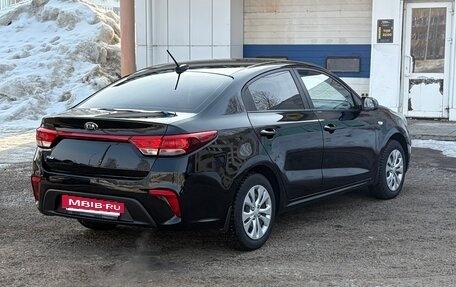 KIA Rio IV, 2017 год, 1 290 000 рублей, 4 фотография