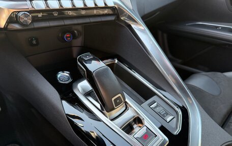 Peugeot 5008 II, 2021 год, 2 999 000 рублей, 20 фотография