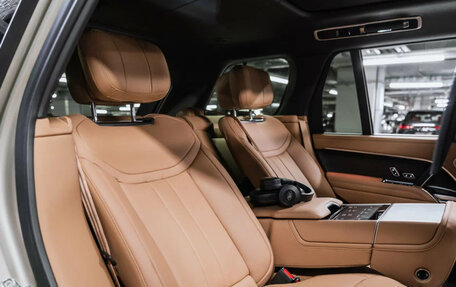 Land Rover Range Rover IV рестайлинг, 2025 год, 26 500 000 рублей, 16 фотография