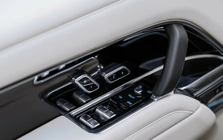 Land Rover Range Rover IV рестайлинг, 2025 год, 23 700 000 рублей, 26 фотография