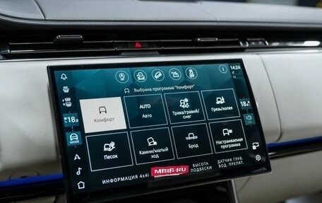 Land Rover Range Rover IV рестайлинг, 2025 год, 23 700 000 рублей, 34 фотография