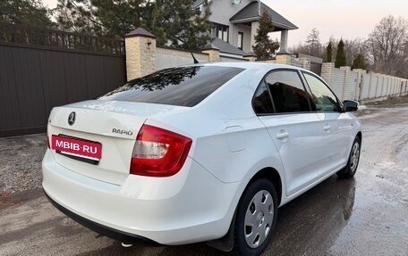 Skoda Rapid I, 2014 год, 790 000 рублей, 6 фотография