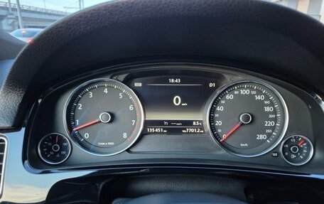 Volkswagen Touareg III, 2013 год, 2 450 000 рублей, 15 фотография