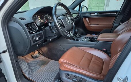 Volkswagen Touareg III, 2013 год, 2 450 000 рублей, 13 фотография