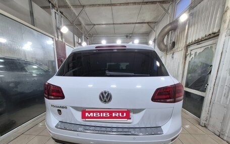 Volkswagen Touareg III, 2013 год, 2 450 000 рублей, 2 фотография