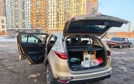 KIA Sportage IV рестайлинг, 2018 год, 2 180 000 рублей, 11 фотография