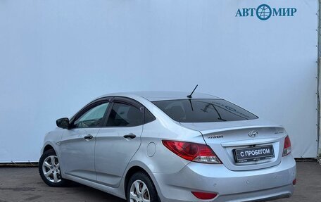 Hyundai Solaris II рестайлинг, 2014 год, 800 000 рублей, 6 фотография
