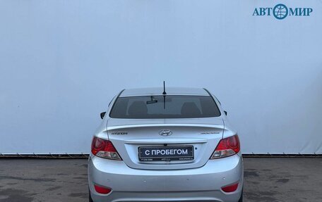 Hyundai Solaris II рестайлинг, 2014 год, 800 000 рублей, 7 фотография