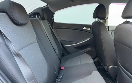 Hyundai Solaris II рестайлинг, 2014 год, 800 000 рублей, 11 фотография