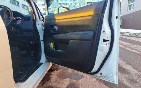 Nissan Tiida, 2010 год, 1 050 000 рублей, 9 фотография