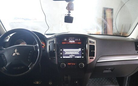 Mitsubishi Pajero IV, 2018 год, 2 250 000 рублей, 8 фотография