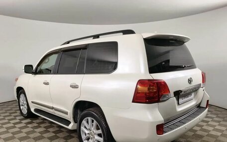 Toyota Land Cruiser 200, 2013 год, 3 490 000 рублей, 7 фотография