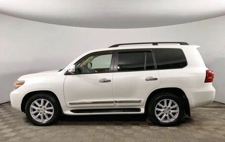 Toyota Land Cruiser 200, 2013 год, 3 490 000 рублей, 8 фотография