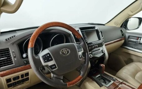Toyota Land Cruiser 200, 2013 год, 3 490 000 рублей, 11 фотография