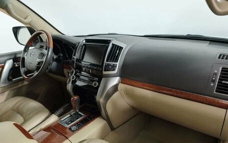 Toyota Land Cruiser 200, 2013 год, 3 490 000 рублей, 13 фотография