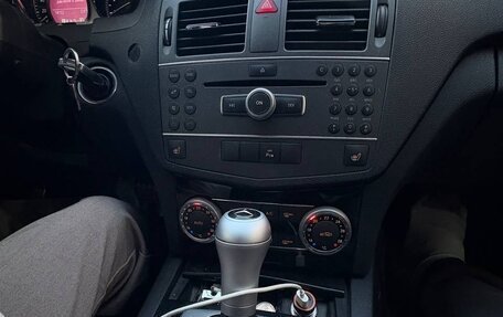 Mercedes-Benz C-Класс, 2011 год, 1 200 000 рублей, 8 фотография